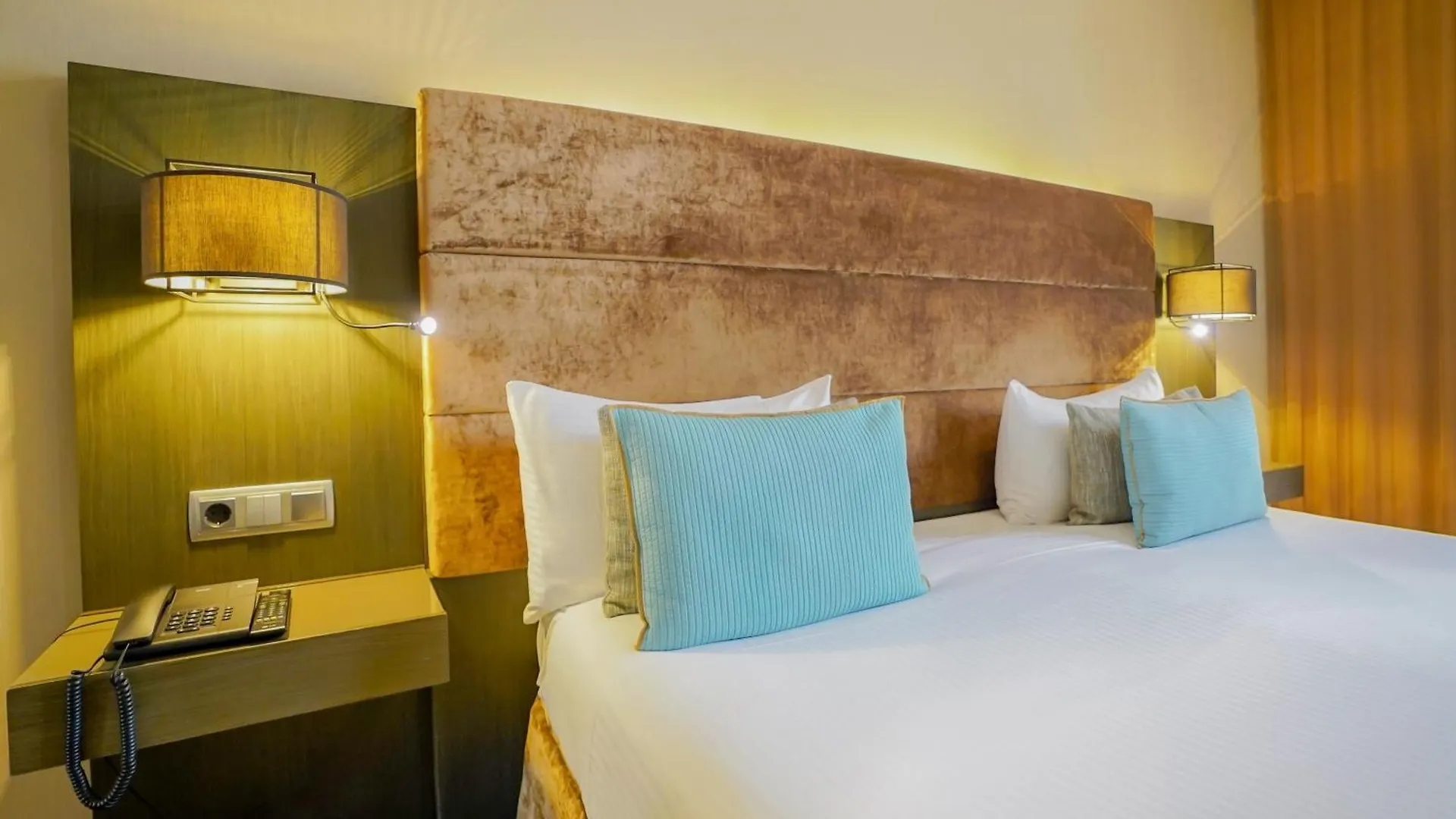 Hotel Constanza Barcelona 2*,  Spain