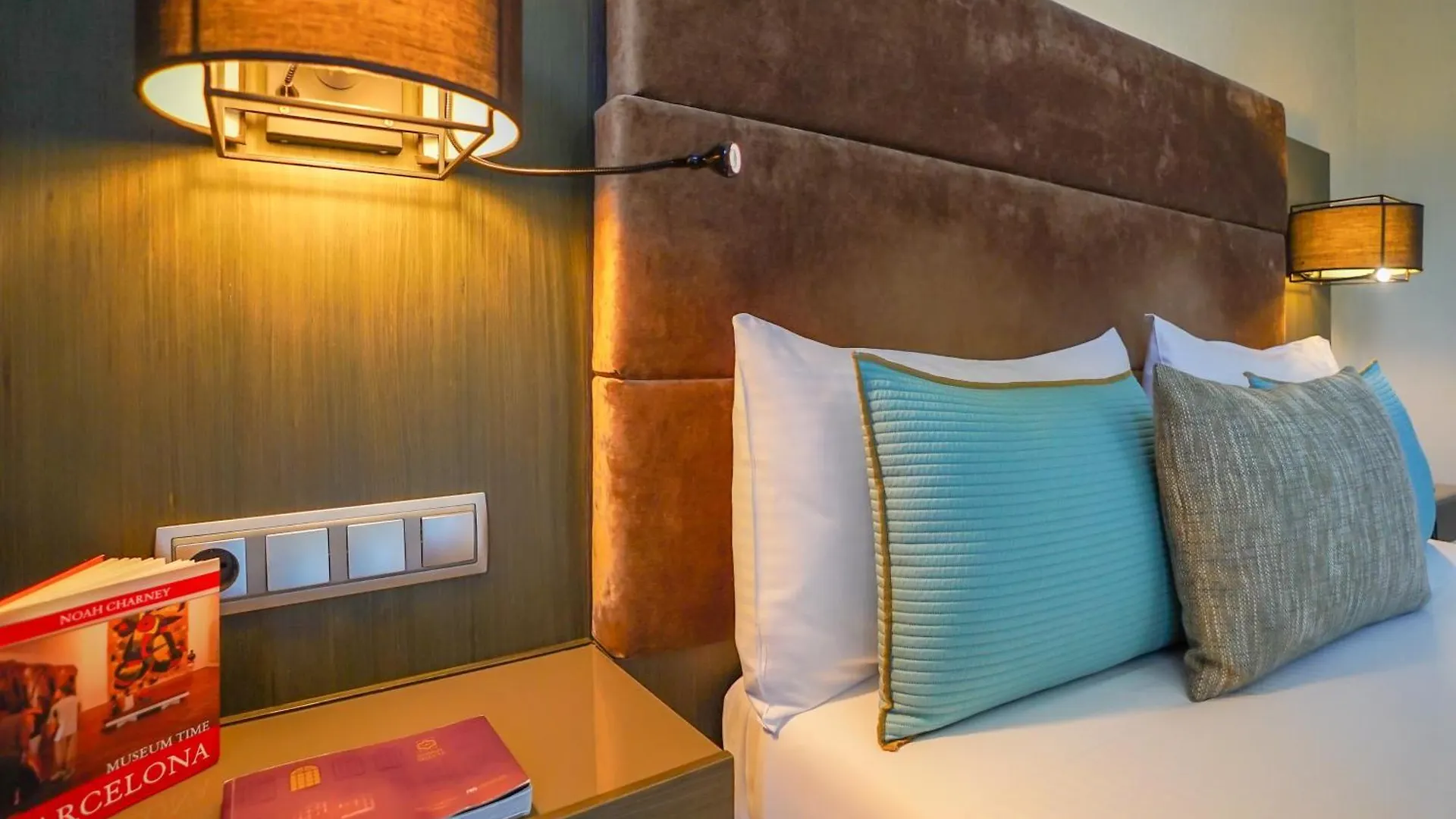 Hotel Constanza Barcelona 2*,